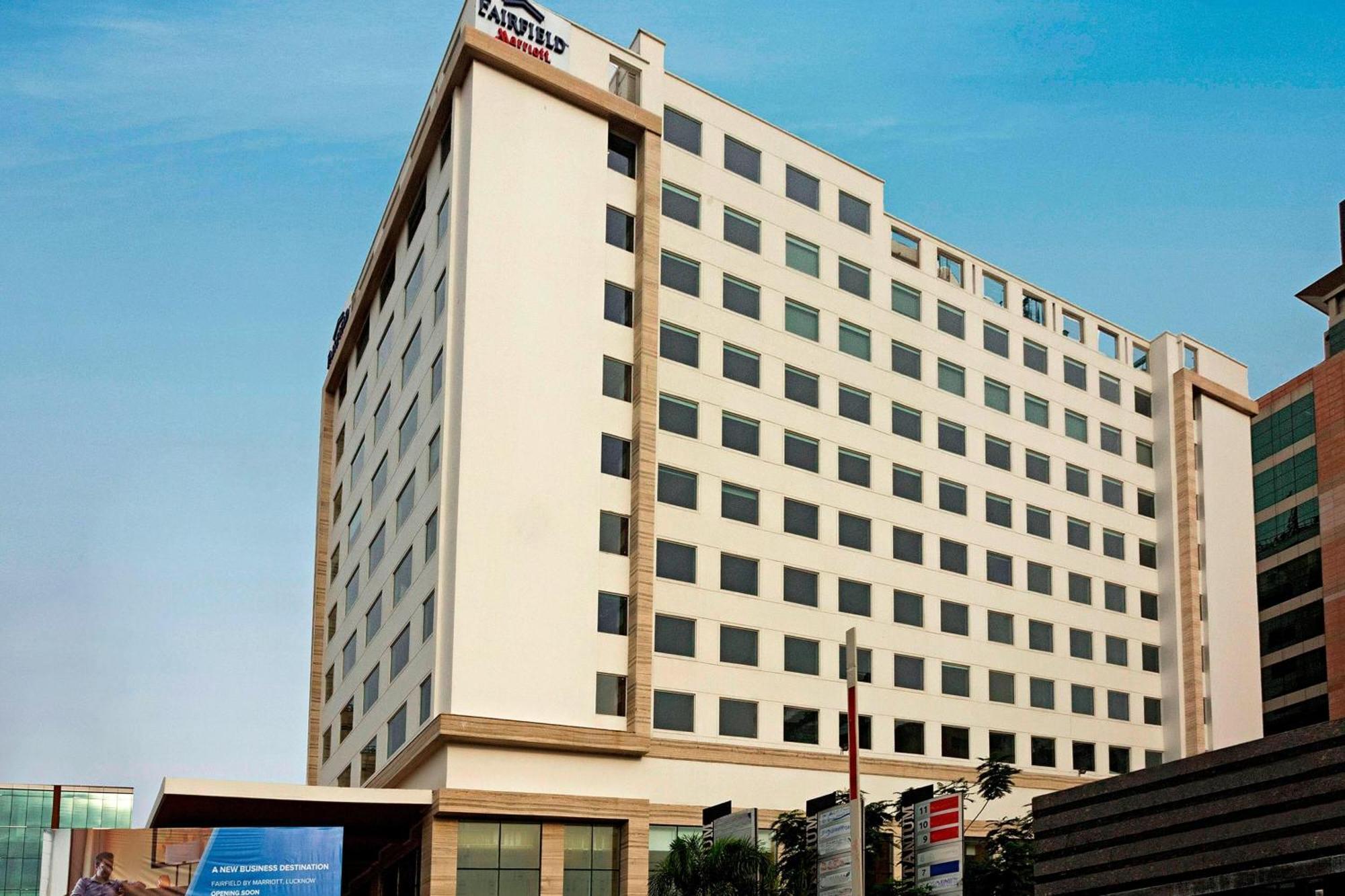 Fairfield By Marriott Lucknow Hotel Kültér fotó